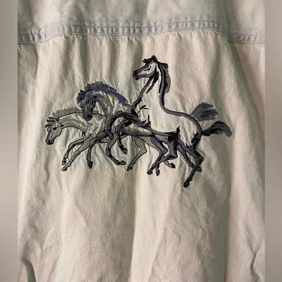 Lee Mens Denim Shirt Size Large Long Sleeve Horse Embroidered Vintage Western - Picture 3 of 6